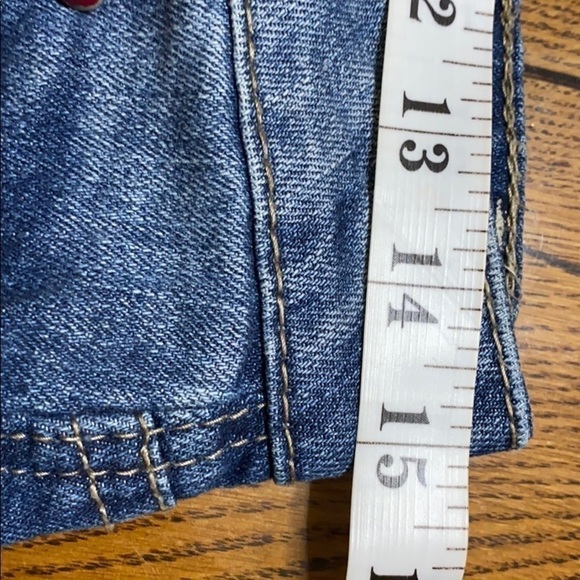 Mudd Distressed Shorts Size 5 - Picture 7 of 7